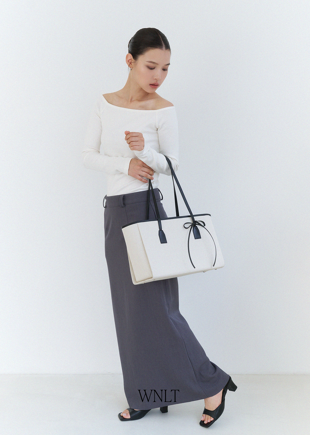 (7th - Velvet Ribbon Gift) Envelope Bag Ecru